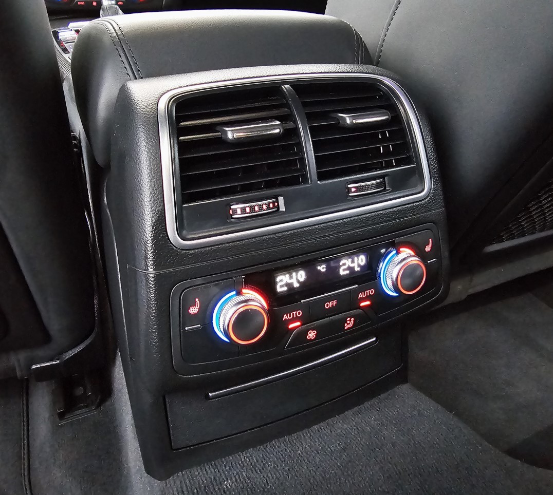 25-Vlastni-67fe6dcab803e.jpg