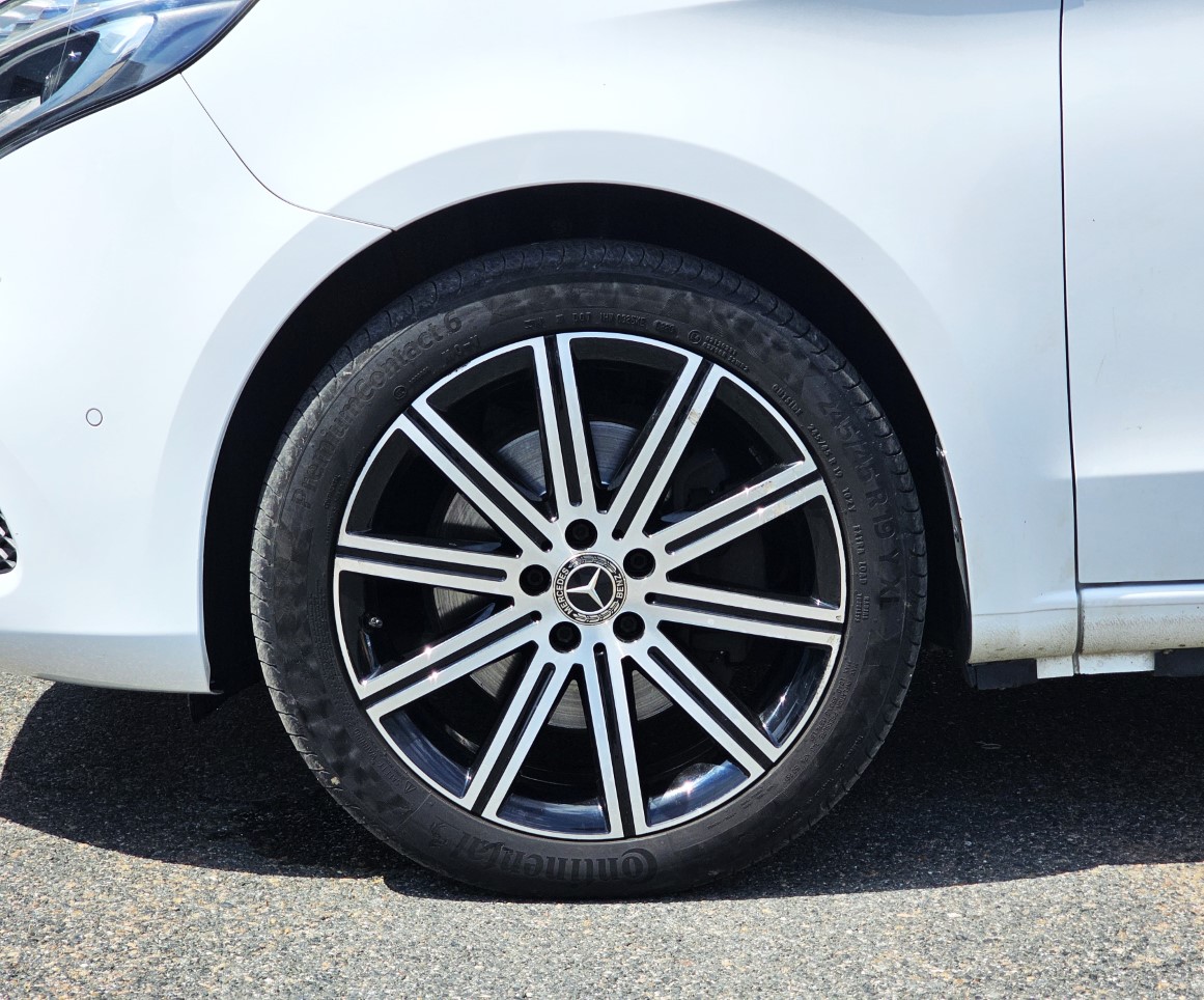 25-Vlastni-6a155349ae81d.jpg