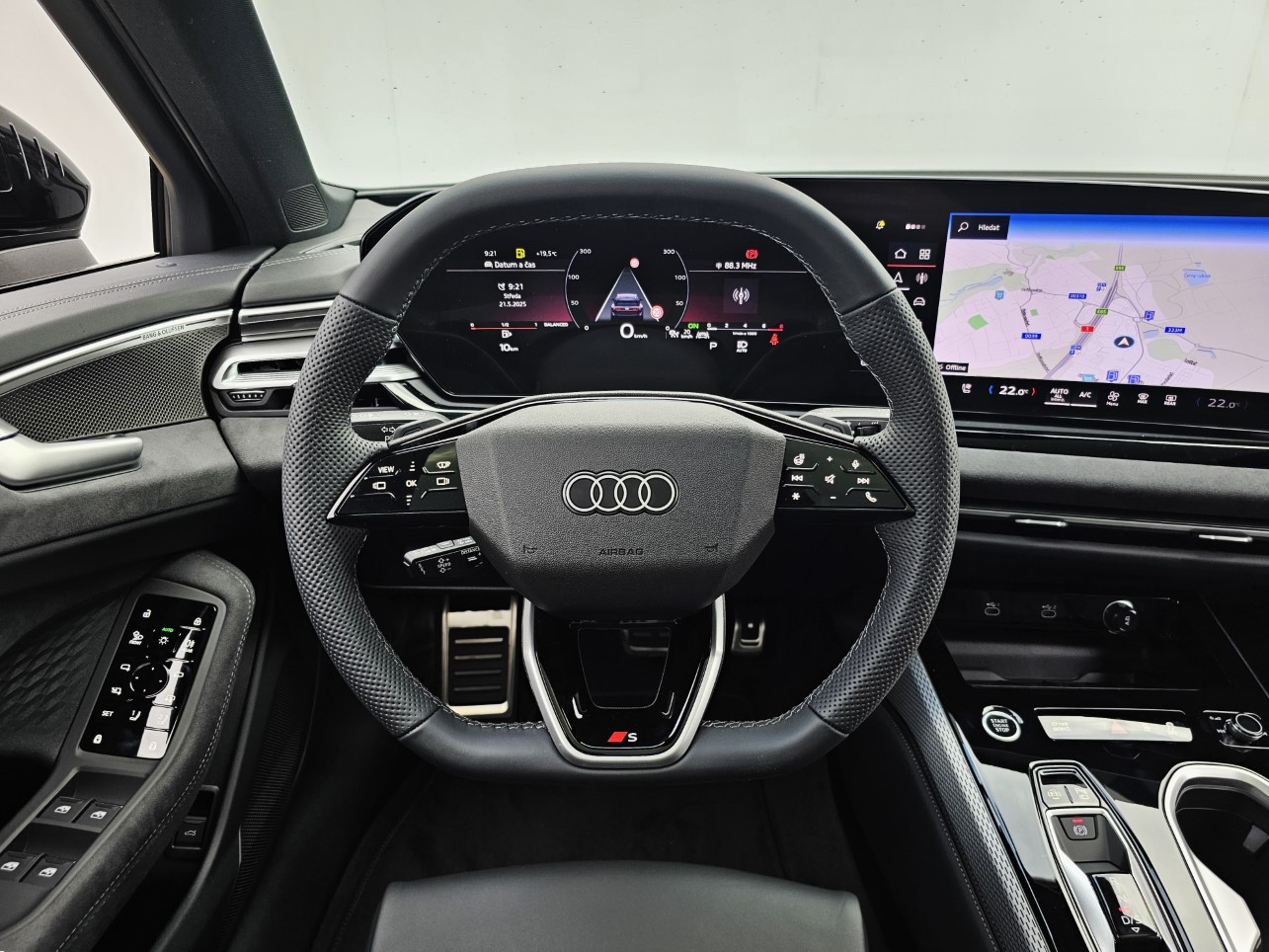 7-Vlastni-68345a5b919f1.jpg