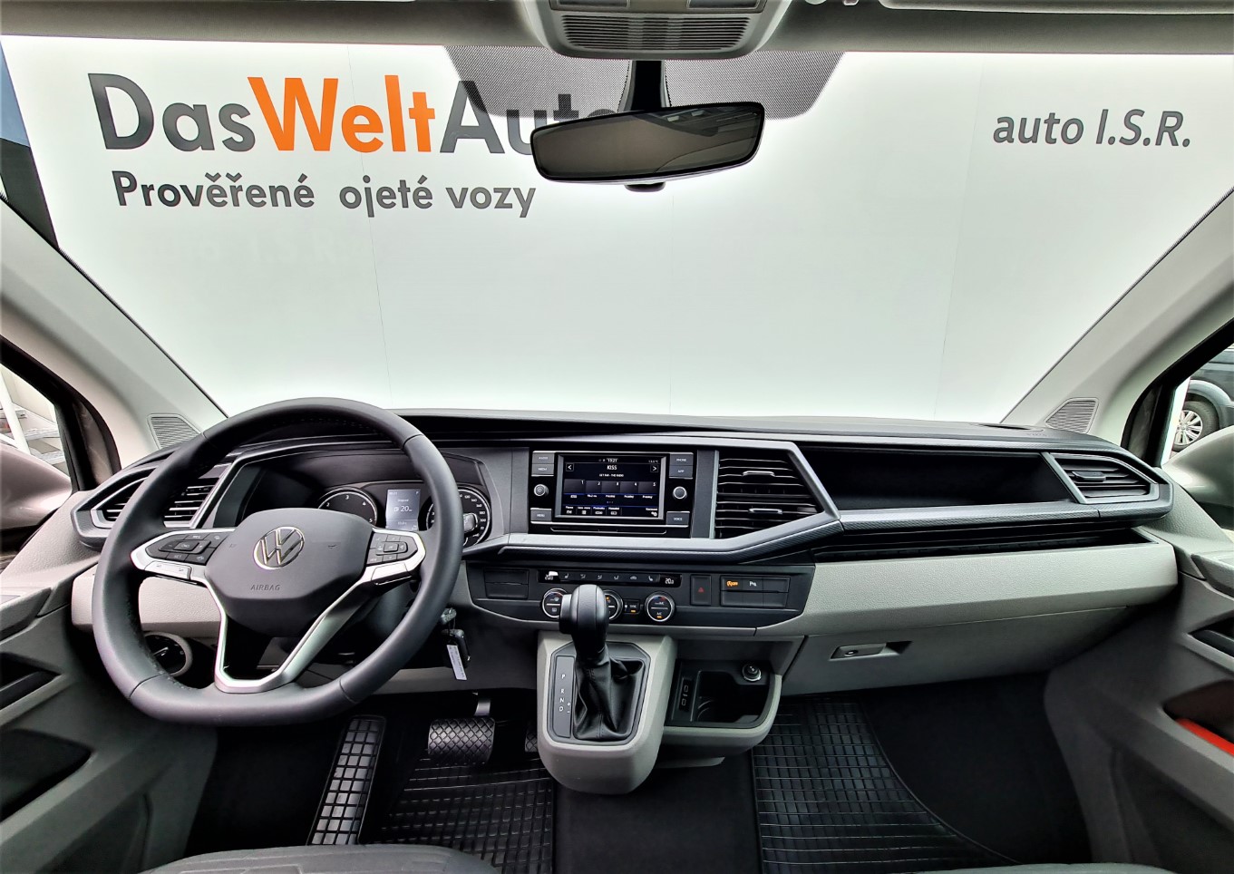 8-Vlastni-688c7dc163314.jpg