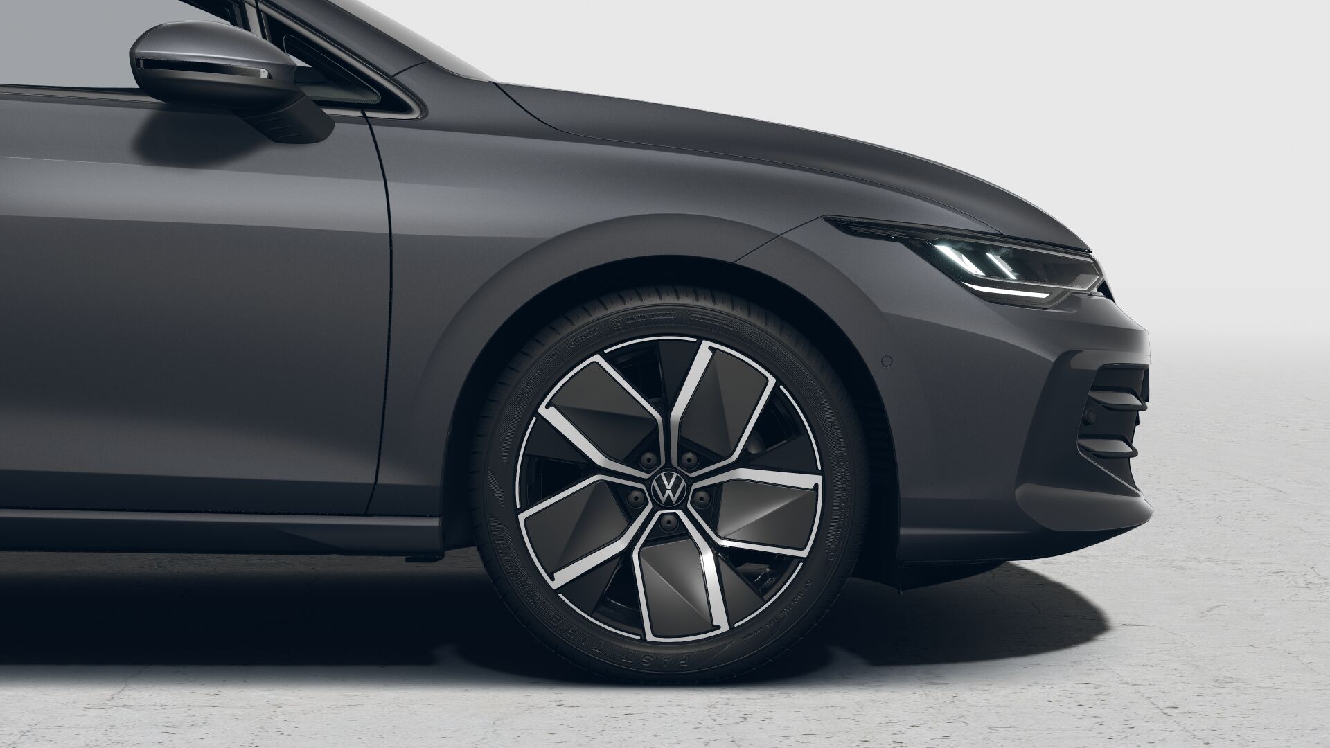 front-zoom-15-67e2bd7fa5998.jpg